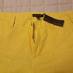 Banana Republic Yellow Capris